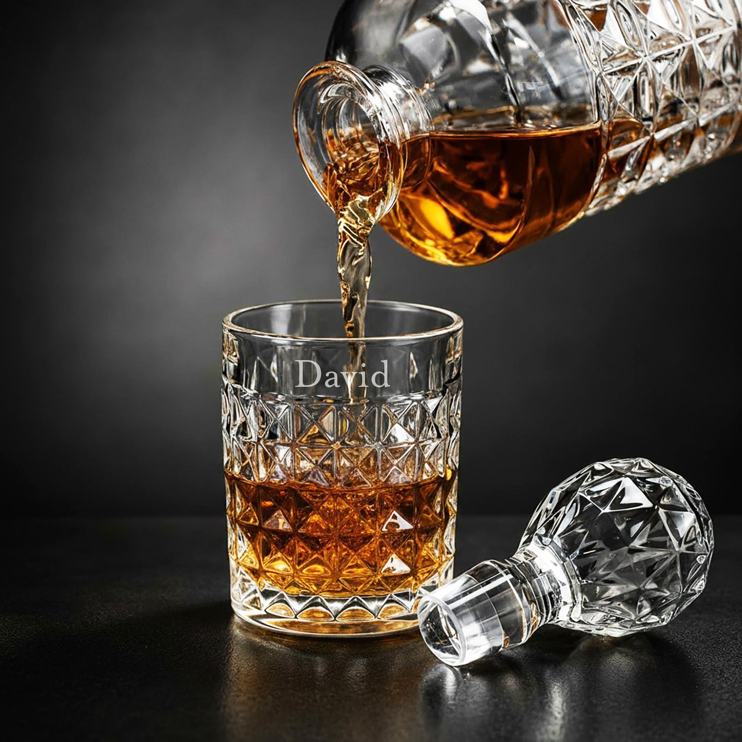 Diamond Reserve Whiskey Decanter and Glass Set - Seal Initial
