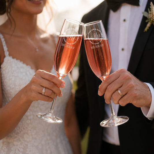 Mr and Mrs Wreath Engraved Personalized Wedding Flute Set