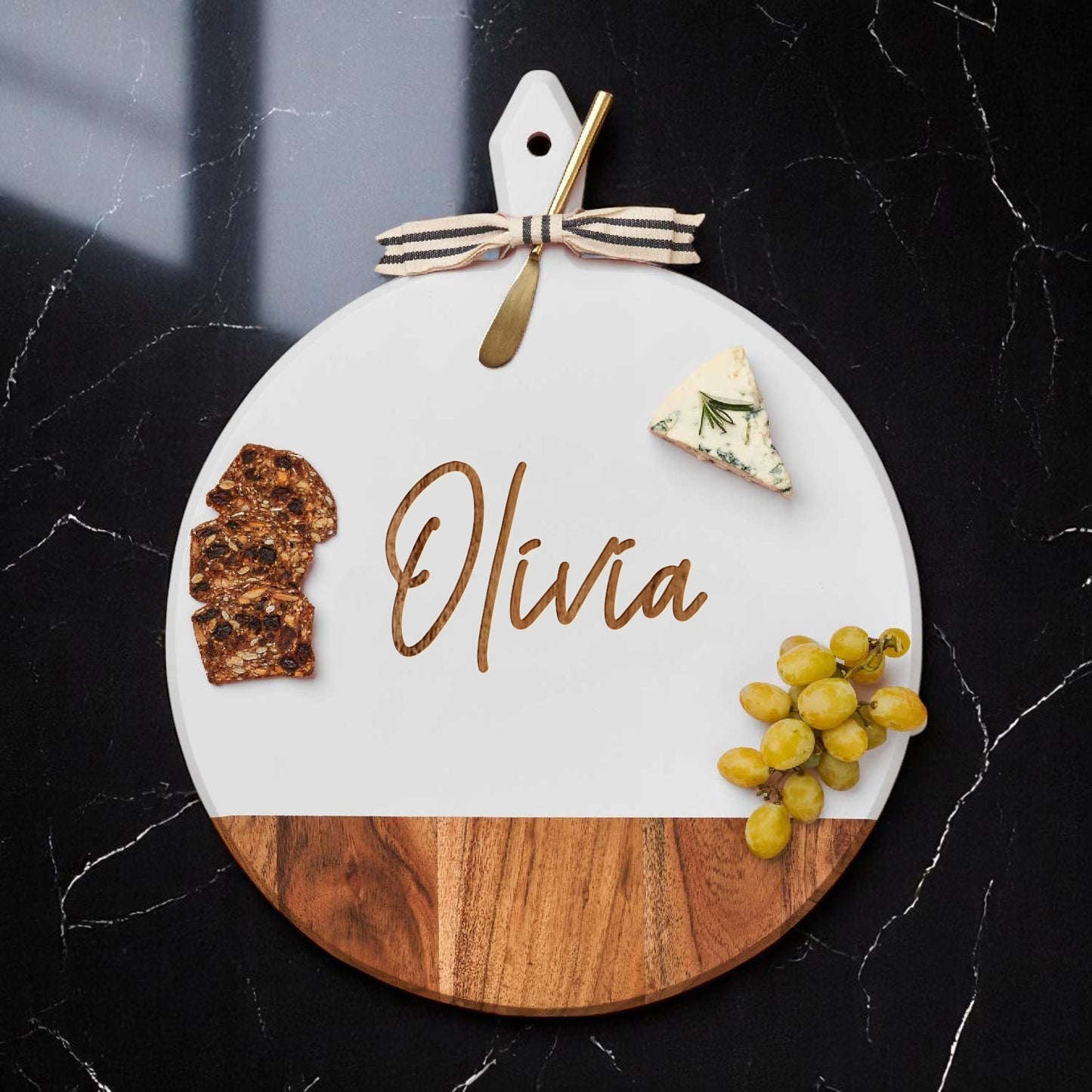 Signature Collection Personalized Round Charcuterie Board with Spreader