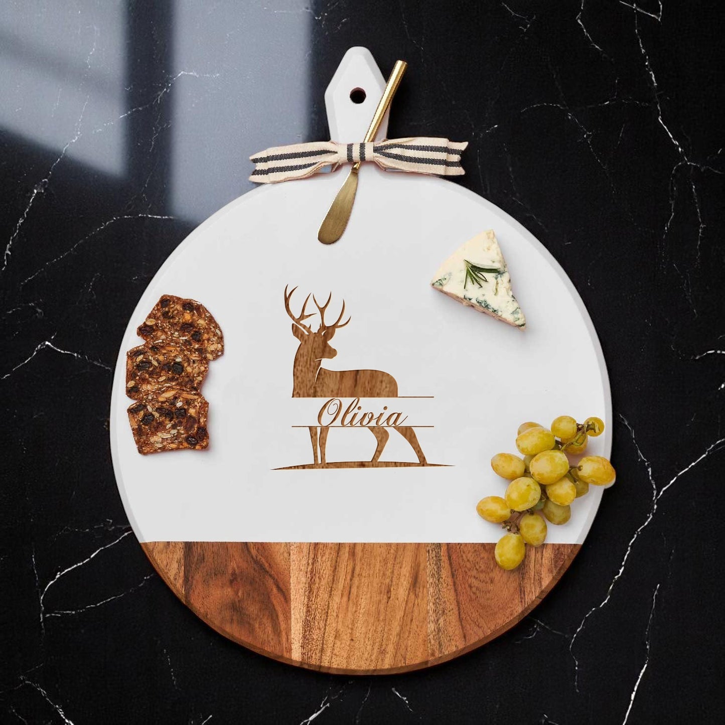 Hunting Personalized Round Charcuterie Board with Spreader