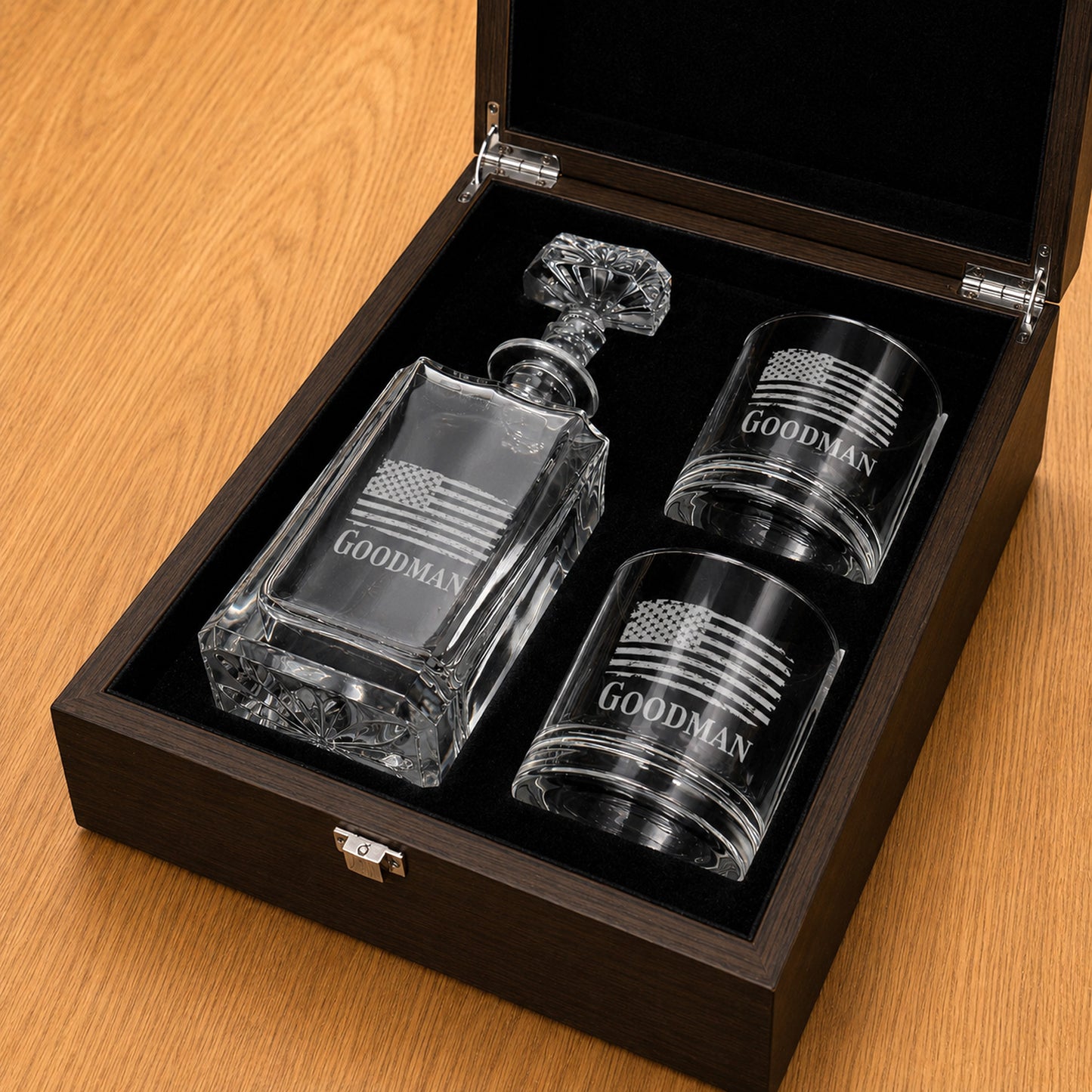 Patriotic Military Personalized Classic Whiskey Decanter with Glasses Gift Set