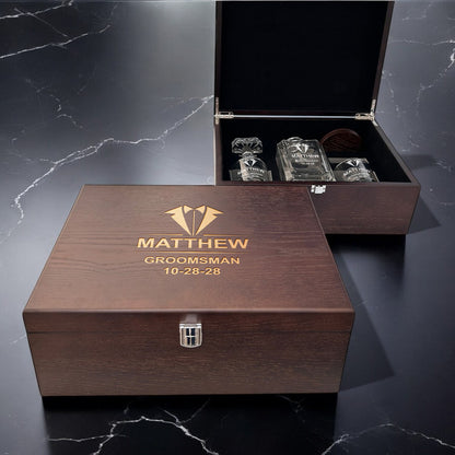 Groomsmen Personalized Classic Whiskey Decanter with Glasses Gift Set